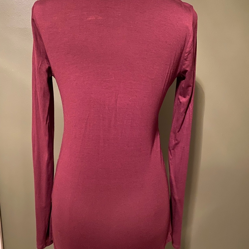Three Dots long sleeve top